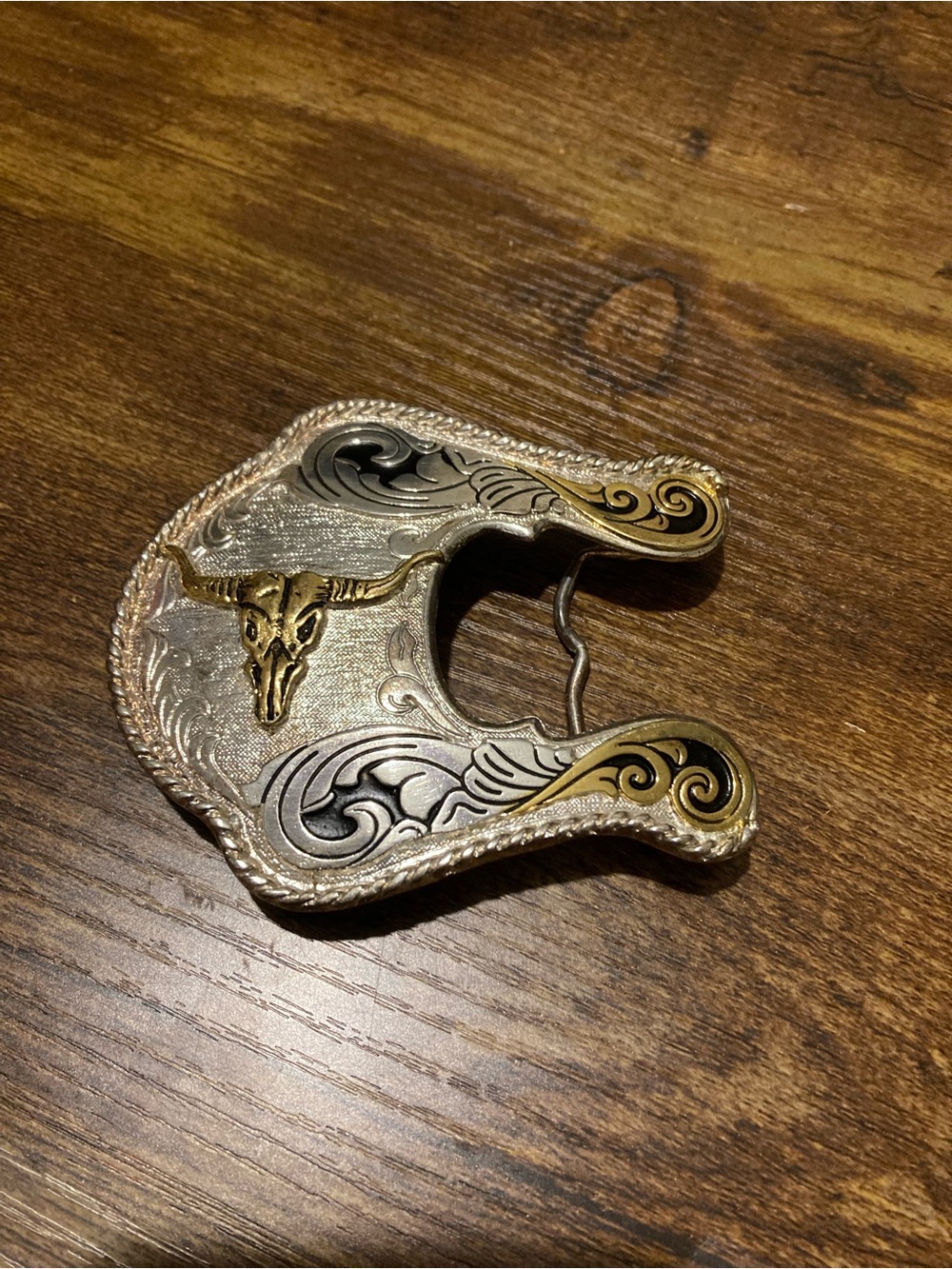 Silver & gold tone western belt buckle